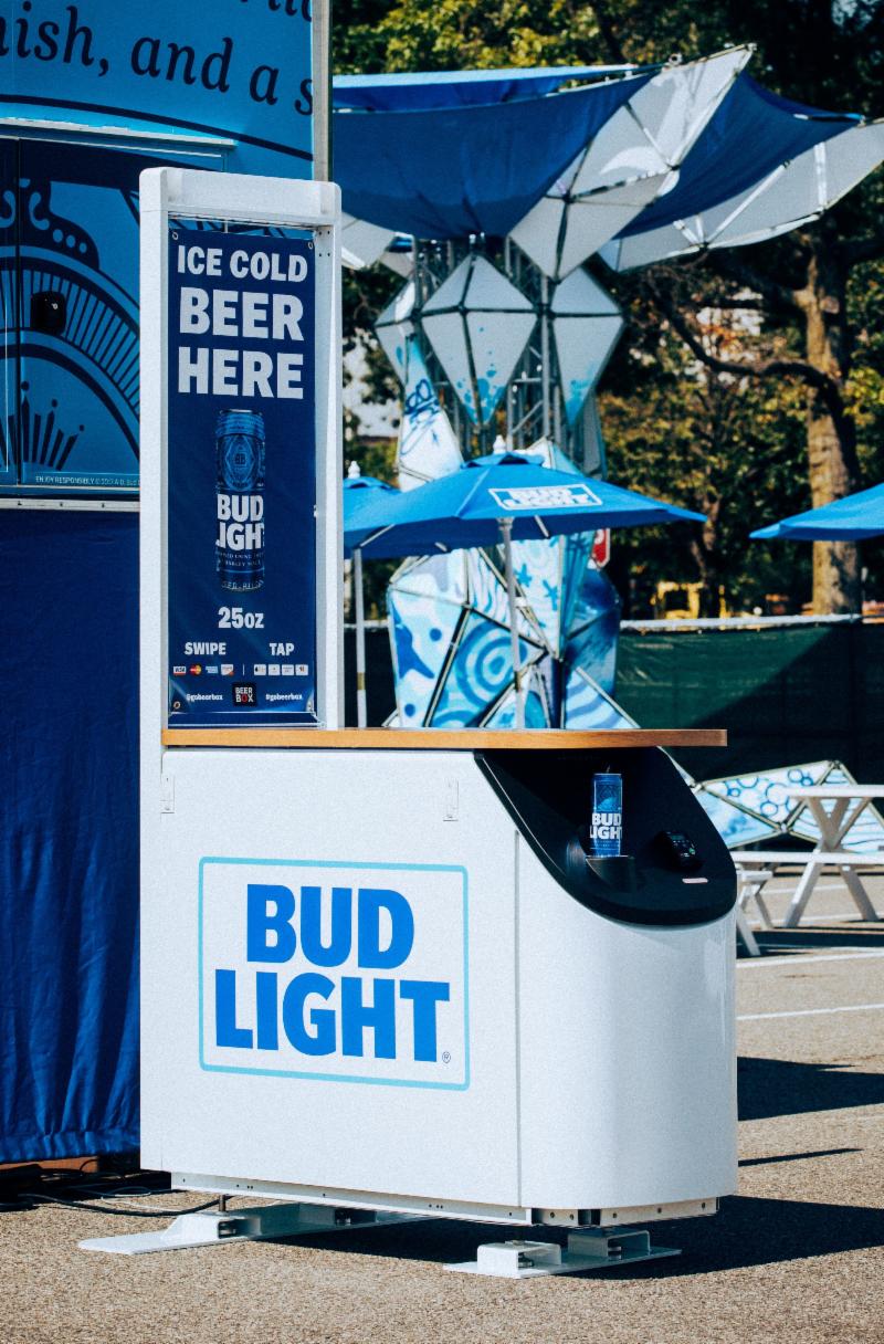 Beer shop vending machine
